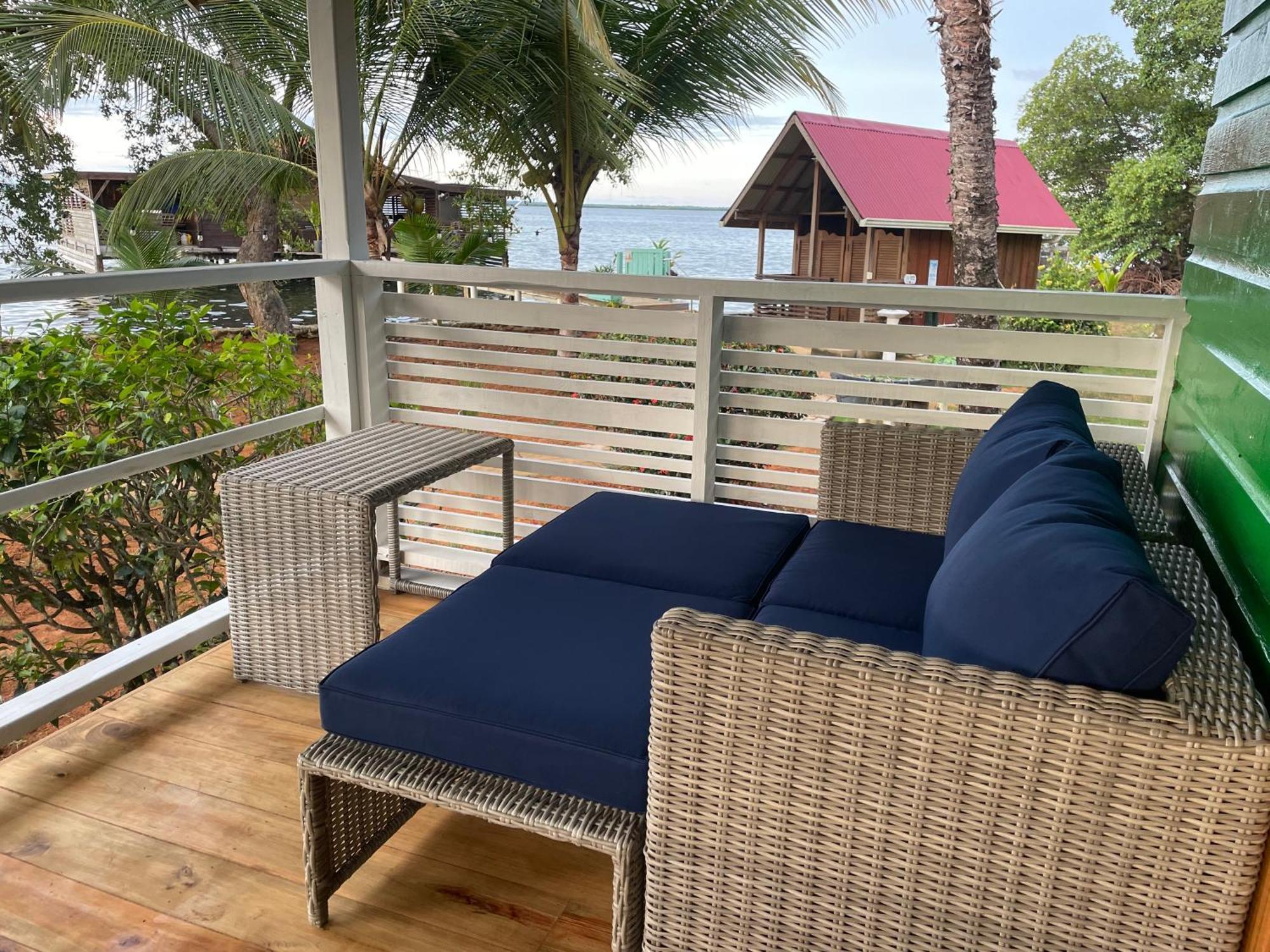 Dolphin Blue Paradise Bocas del Toro Exterior foto